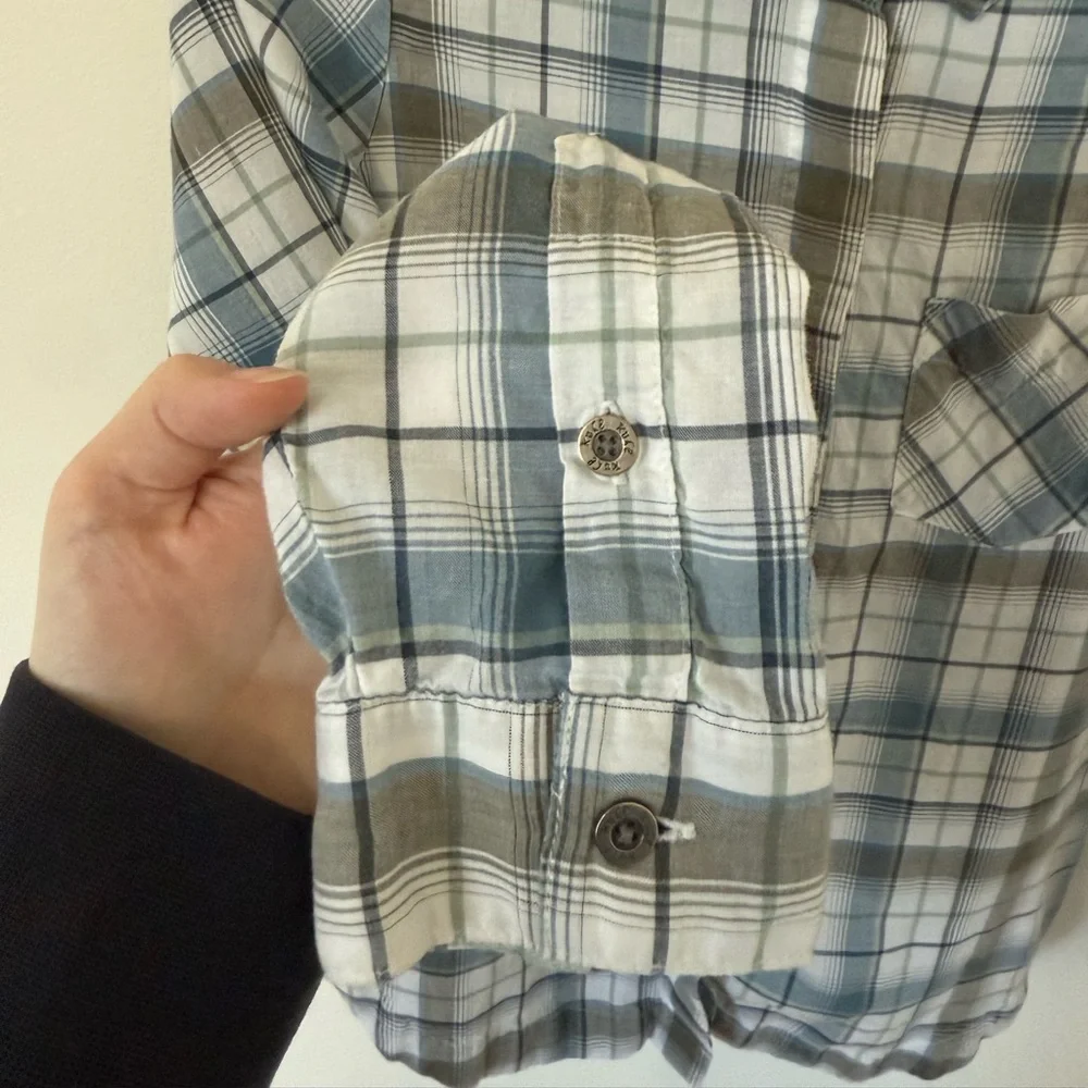 Kuhl Hadley Women’s Plaid Button Down, Blue White, Size Medium - Picture 6 of 15